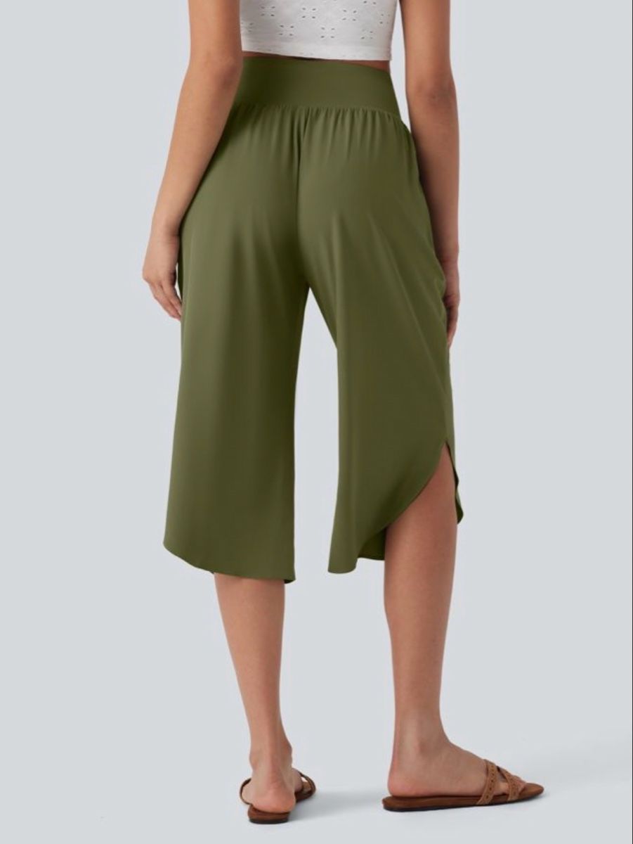 Halara Pantalons: Halara Capri Hose M – Neuf (Voir description) à Hasliberg Goldern par Mejolo 5