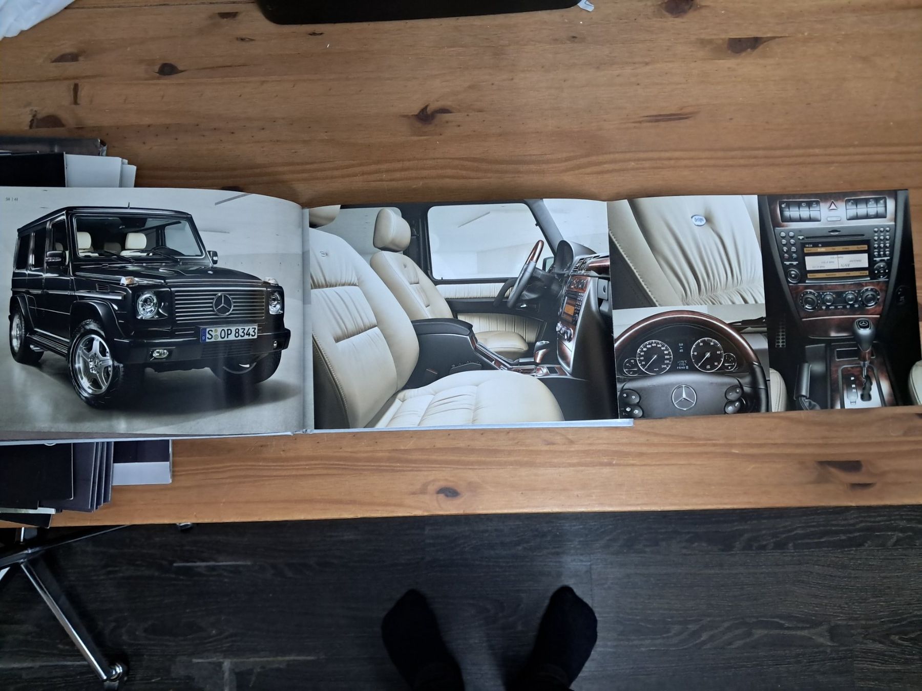 Mercedes-Benz Documenti: Livre présentation Mercedes – Nuovo (secondo la descrizione) da les brenets venduto da Laguille 4