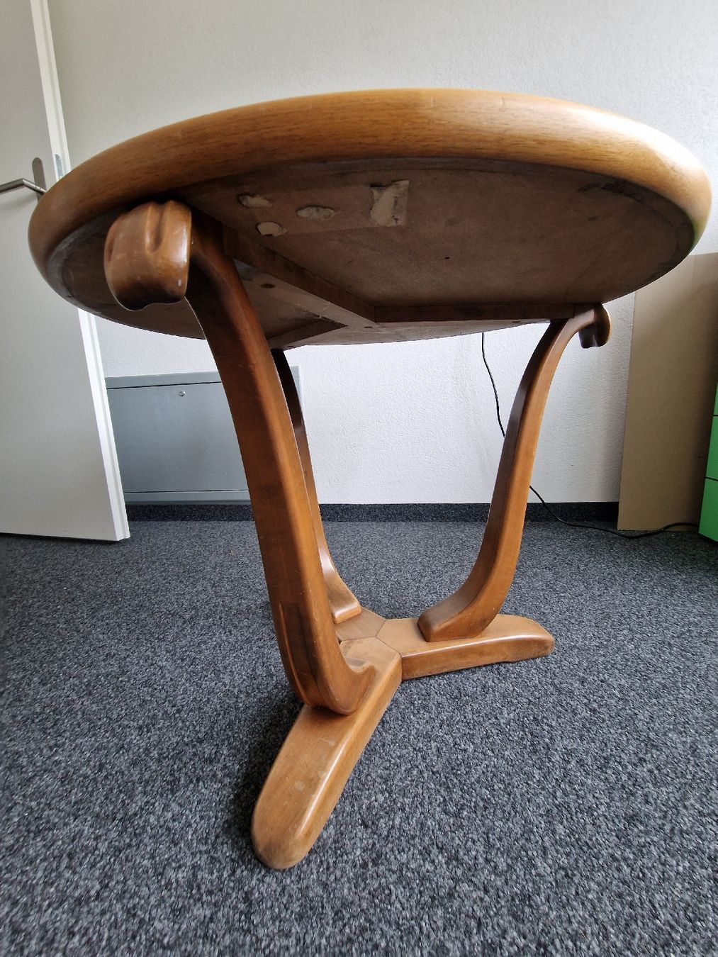 Tables: Tisch antik – D'occasion à Untersiggenthal par jumath 2