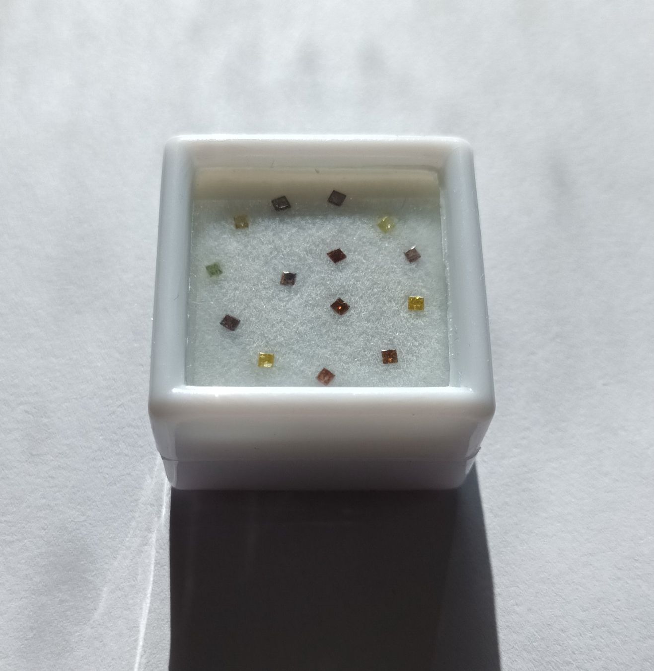 Pietre preziose: Diamanten Princess Lot – Nuovo e nell'imballaggio originale da zuerich venduto da Jewlsdesign 2