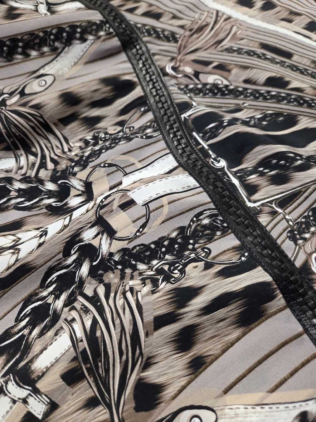 Roberto Cavalli Vestiti: Roberto Cavalli Seiden Kleid – Usato da Zürich venduto da finesse.shop 6