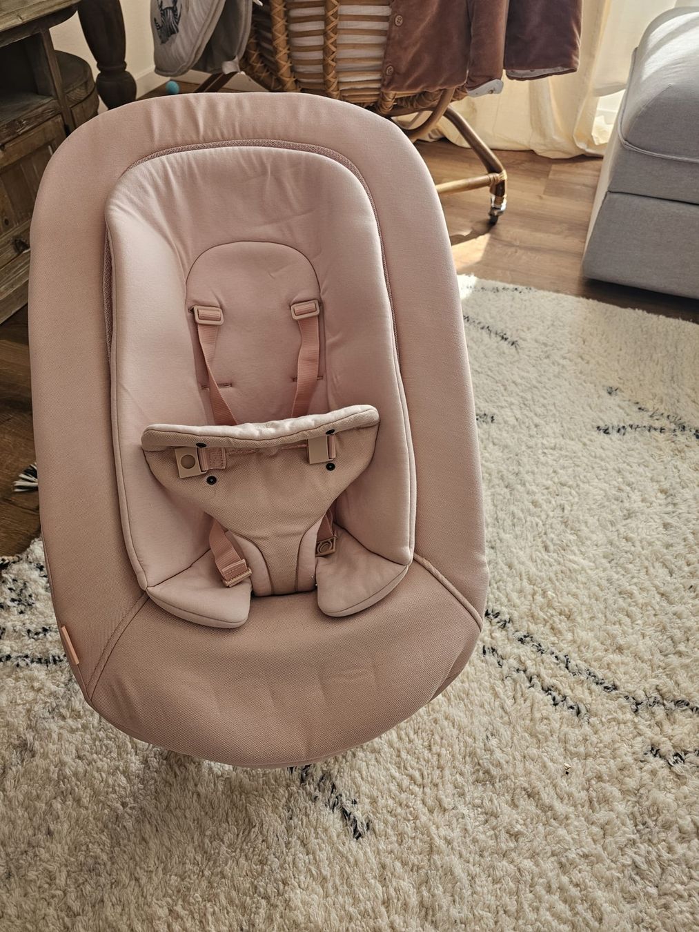 Cybex Wippen & Schaukeln: Babywippe Cybex Lemo Swaddle pink – Neu (gemäss Beschreibung) aus Grenchen von Jsg_h6zt