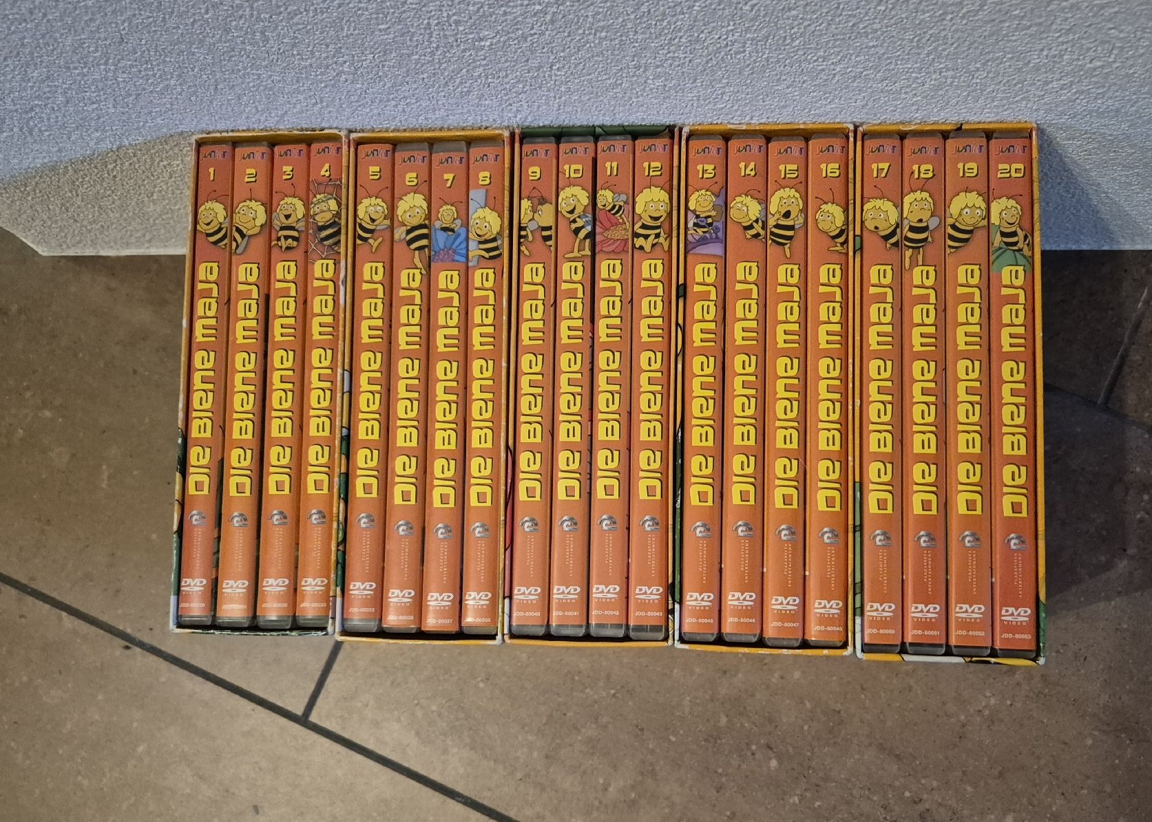 Tutti i DVDs: DVD 20 Stk. Biene Maya – Nuovo (secondo la descrizione) da Belp venduto da leandro037 2