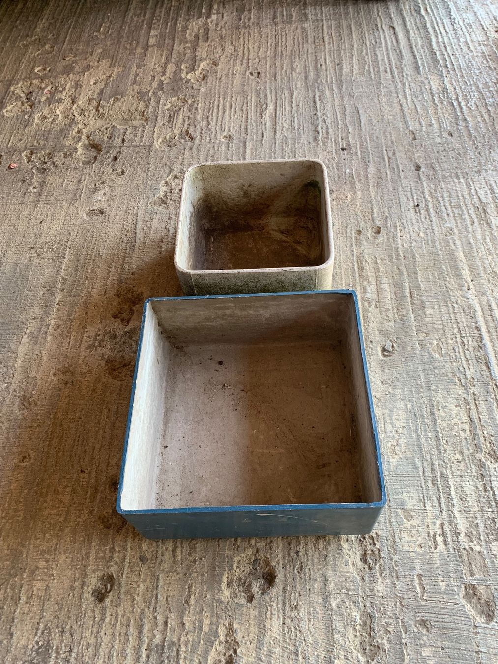 Pots de fleurs: 2 alte Planzgefässe – D'occasion à Bibern SO par wecafra 4