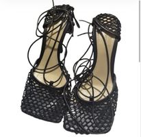 Bottega Veneta Stretch Schnürsandale 40