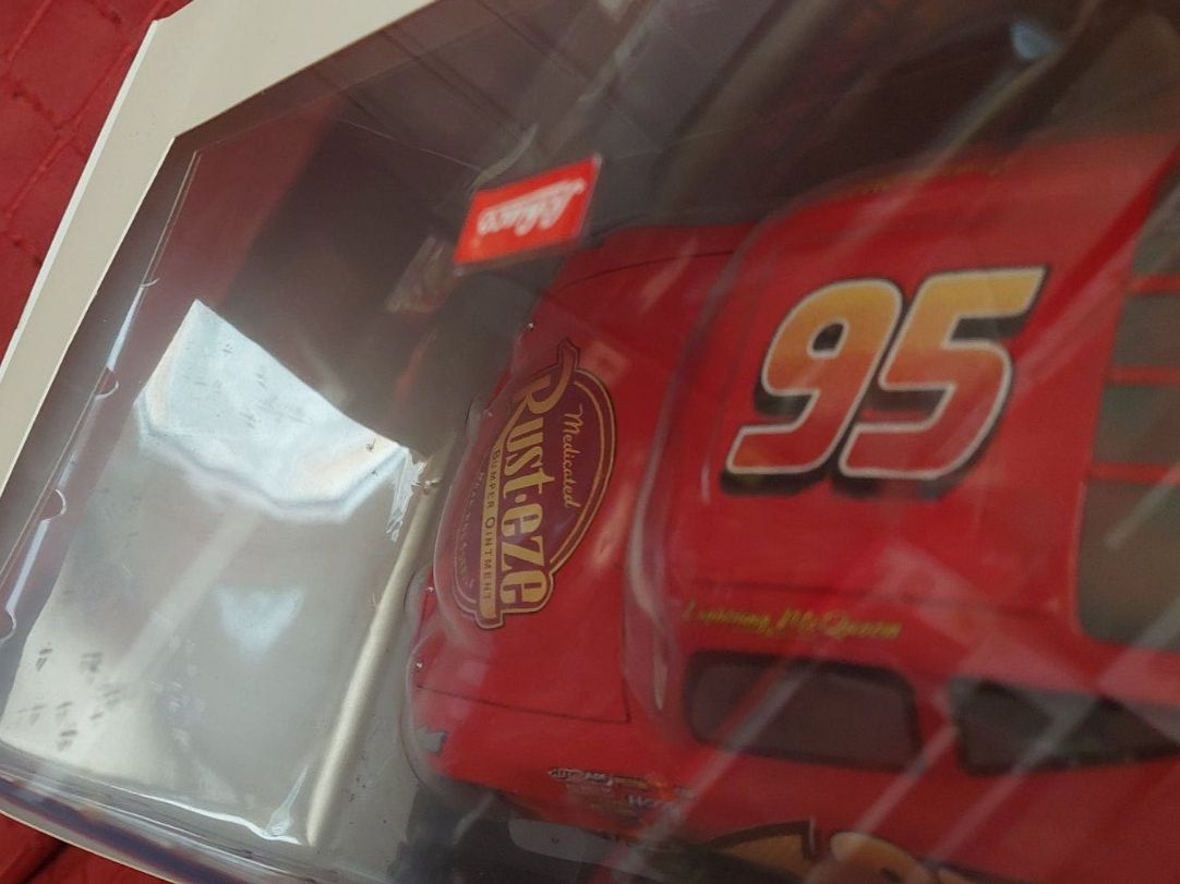 Schuco Modellini d'auto: Lightning McQueen - Schuco 1:18 - selten – Usato da Aurigeno venduto da AnnaM46 7
