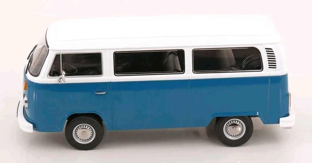 Volkswagen Modellautos: Volkswagen VW T2b bus year 1972 – Neu und originalverpackt aus Oftringen von sweden03 3