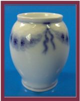süsse kleine Vase Bing & Gröndhal, Kopenhagen / Dänemark