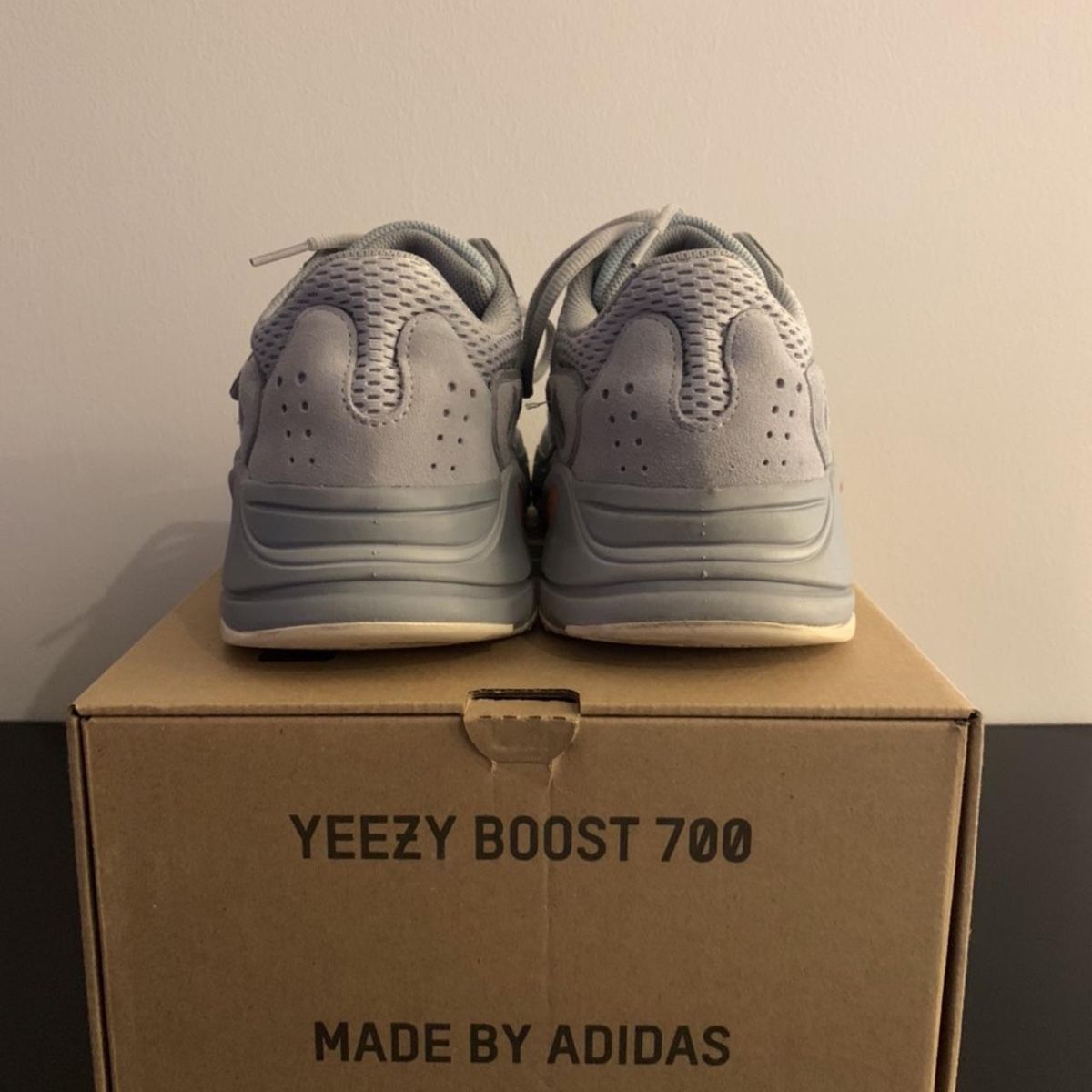 Adidas Scarpe da uomo: Adidas Yeezy Boost 700 Inertia – Usato da Richterswil venduto da N.cole_ 2