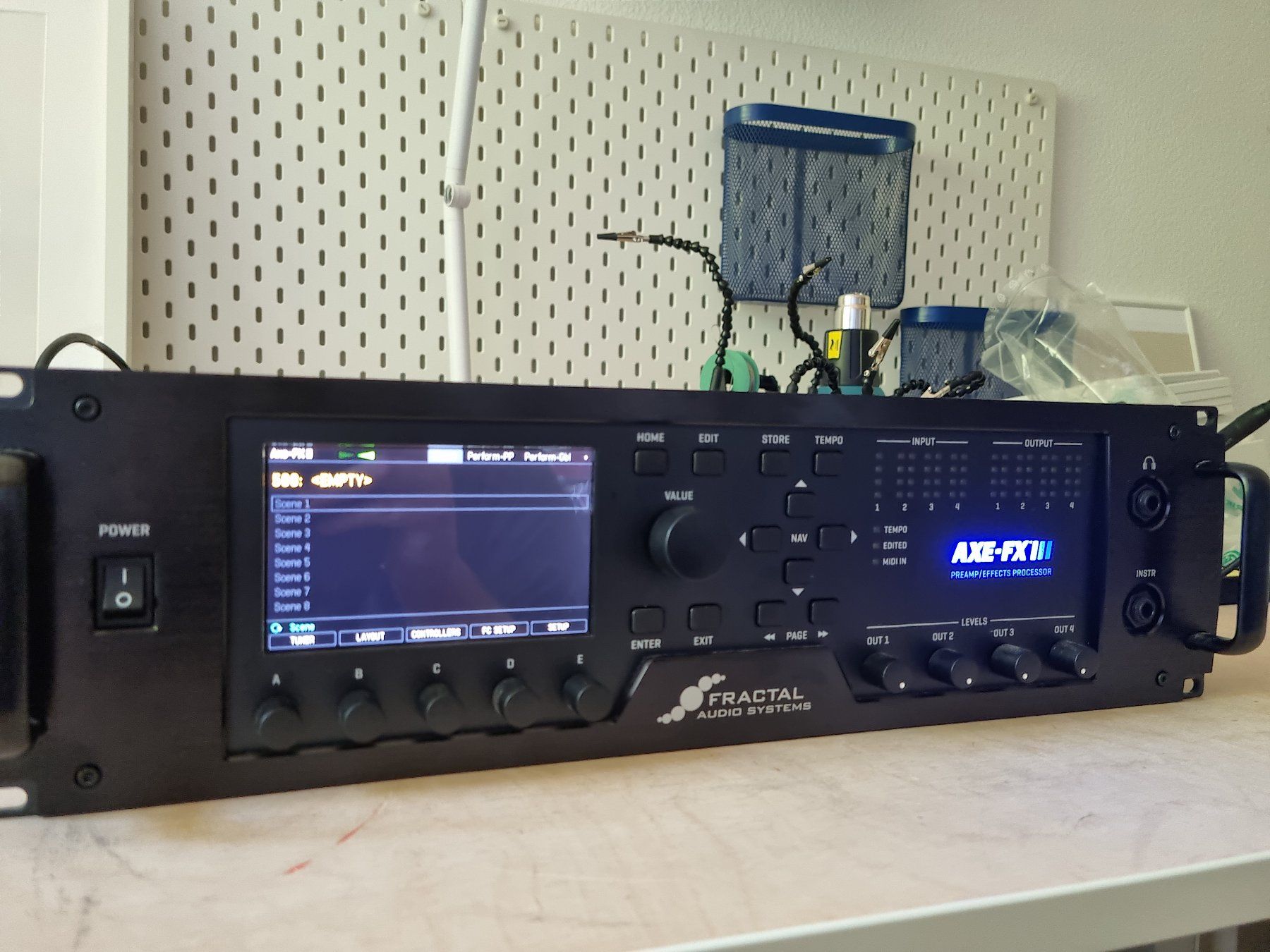 Fractal Audio Verstärker: Fractal Audio Axe-Fx III MK I – Gebraucht aus Arisdorf von Xaron14