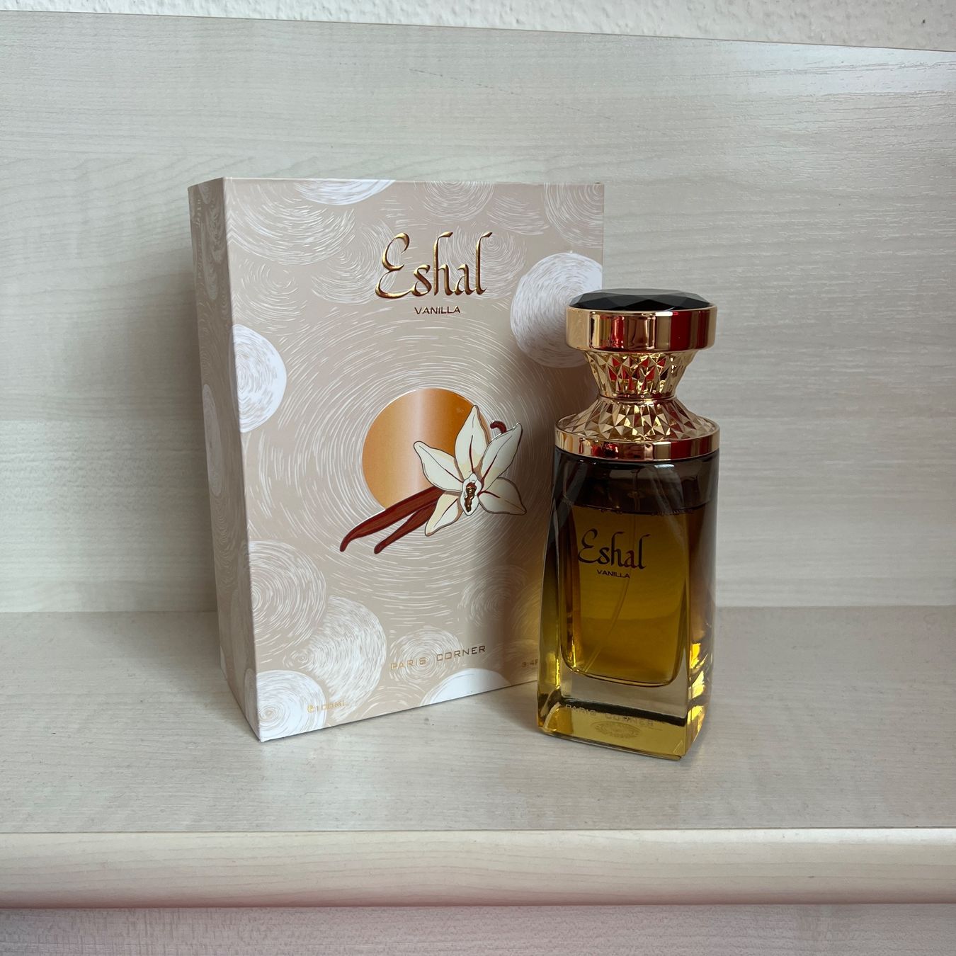 Parfum & Eau de Toilette: Eshal Vanilla, Paris Corner, 100ml Eau De Parfum – Gebraucht aus Fribourg von ariesto