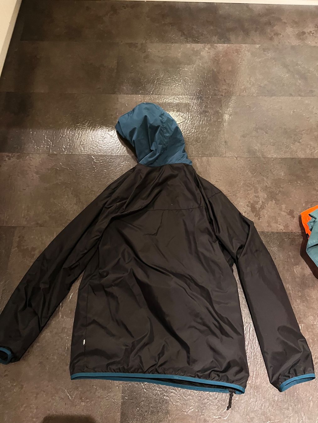 Vans Giacche: Vans Anorak – Usato da Lauterbrunnen venduto da jul_5jfm 1