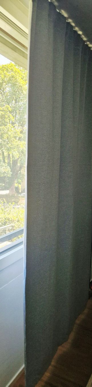 Rideaux: Fünf grosse hellblaue Vorhänge – D'occasion à Bern par Lu.Ma 1