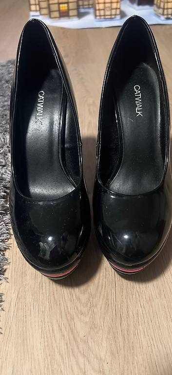 Scarpe da donna: Catwalk High Heels Gr. 38 – Usato da Schaan venduto da bar_pp72 1