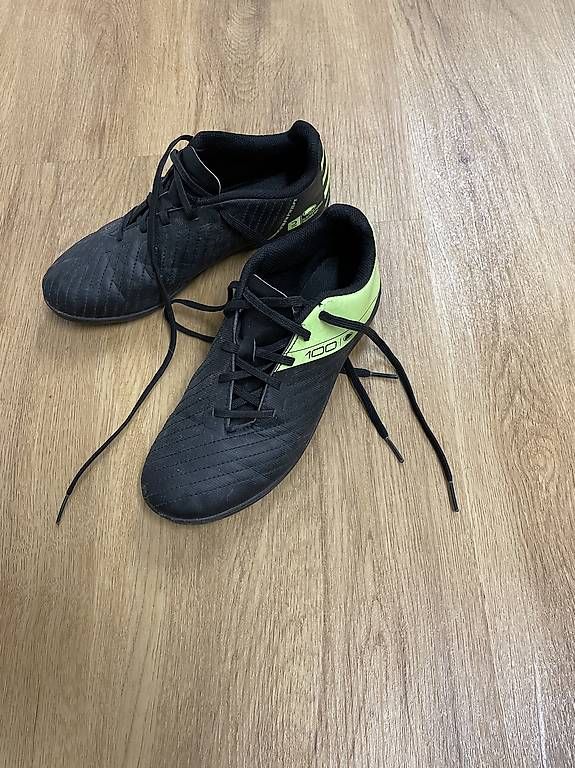 Scarpe per ragazzi: Fussballschuhe Gr 36 – Usato da Klingnau venduto da Miklo83