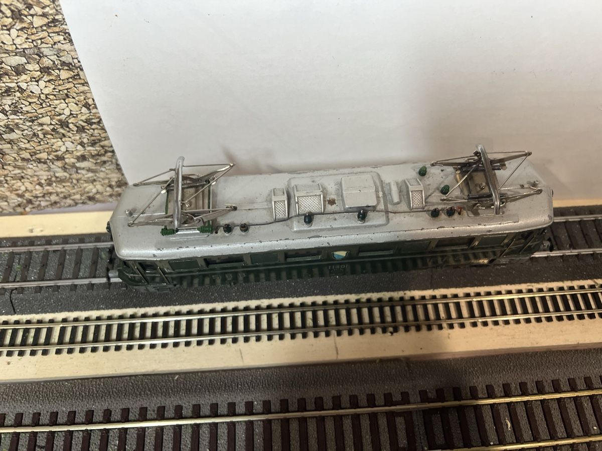 Märklin Modelleisenbahnen: Märklin Ae 6/6 – Gebraucht aus Dübendorf von Troggy 3