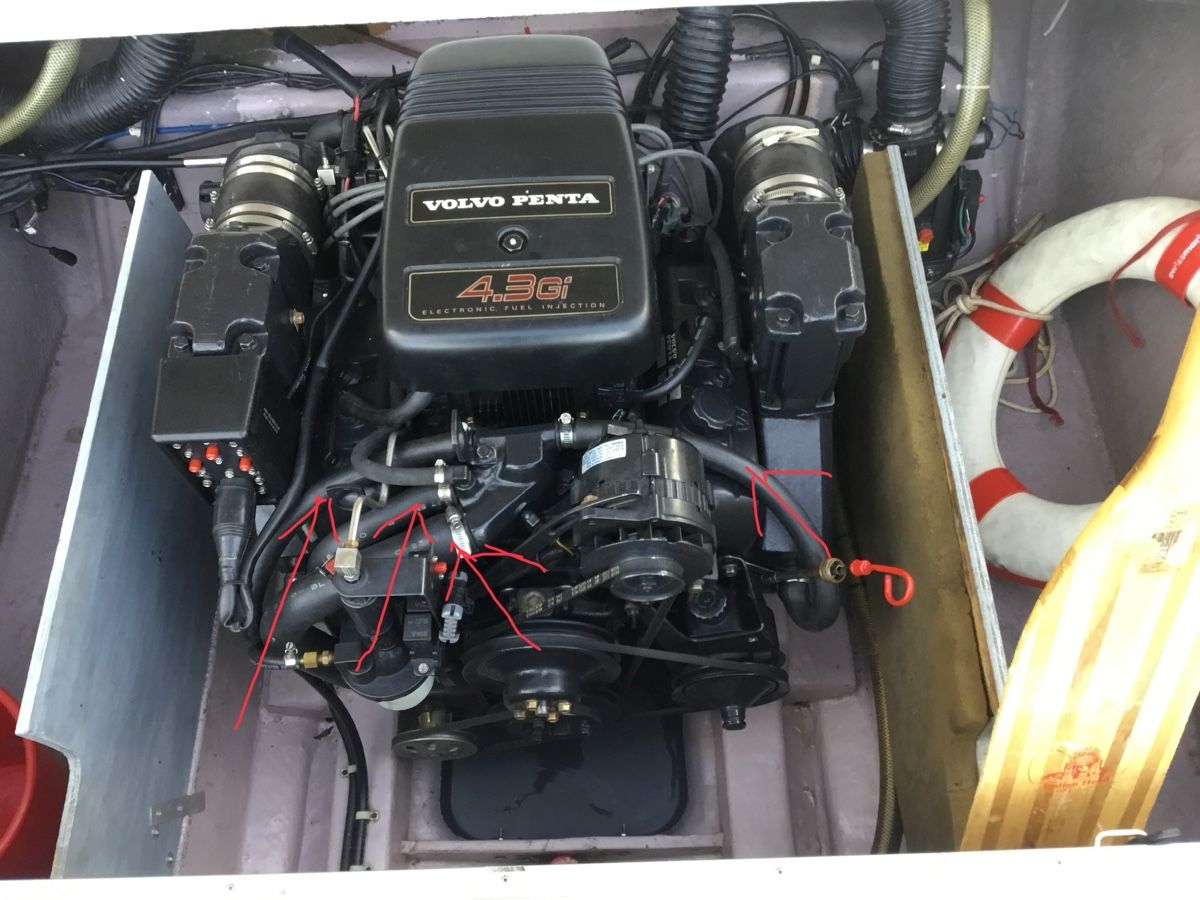 Volvo Barche: Draco 1900 SunTop Motorboot mit Trailer. – Usato da Urdorf venduto da Freitagr 4