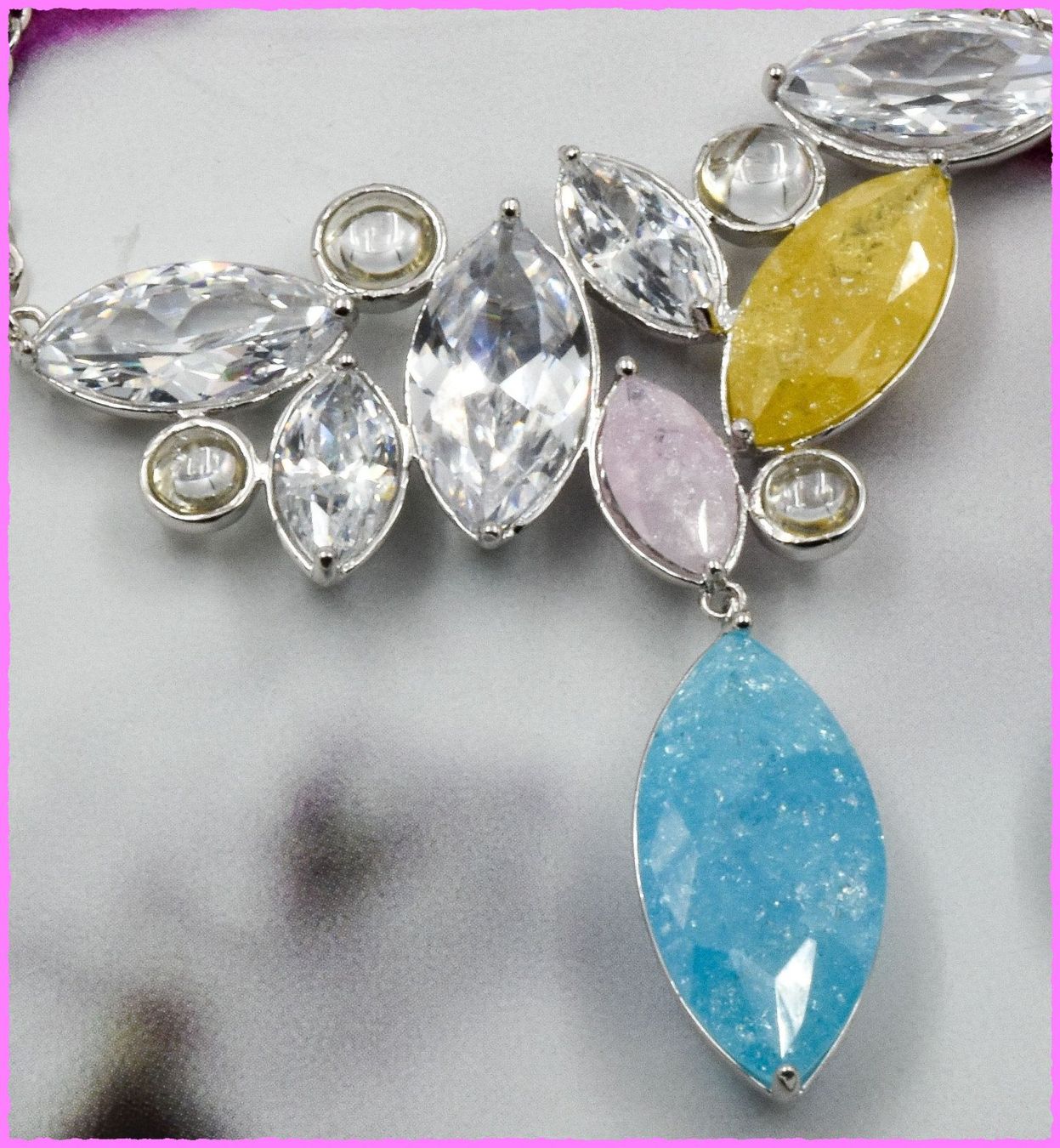 Catenine: Collier im Y-Design – Nuovo e nell'imballaggio originale da Oberglatt ZH venduto da Diamond-Girl 1