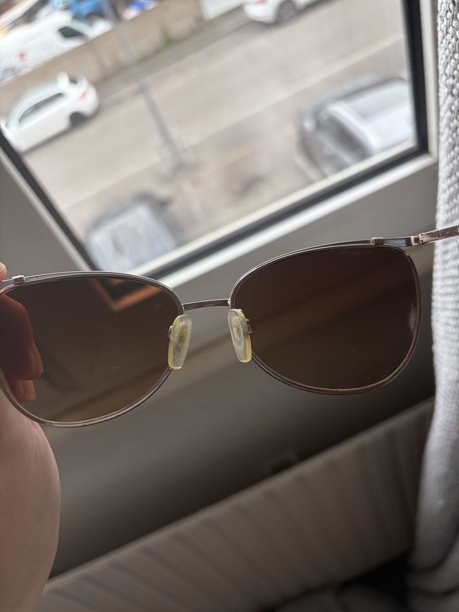 Burberry Brillen & Gläser: Burberry Sonnenbrille  – Gebraucht aus Basel von Brunner.T 2