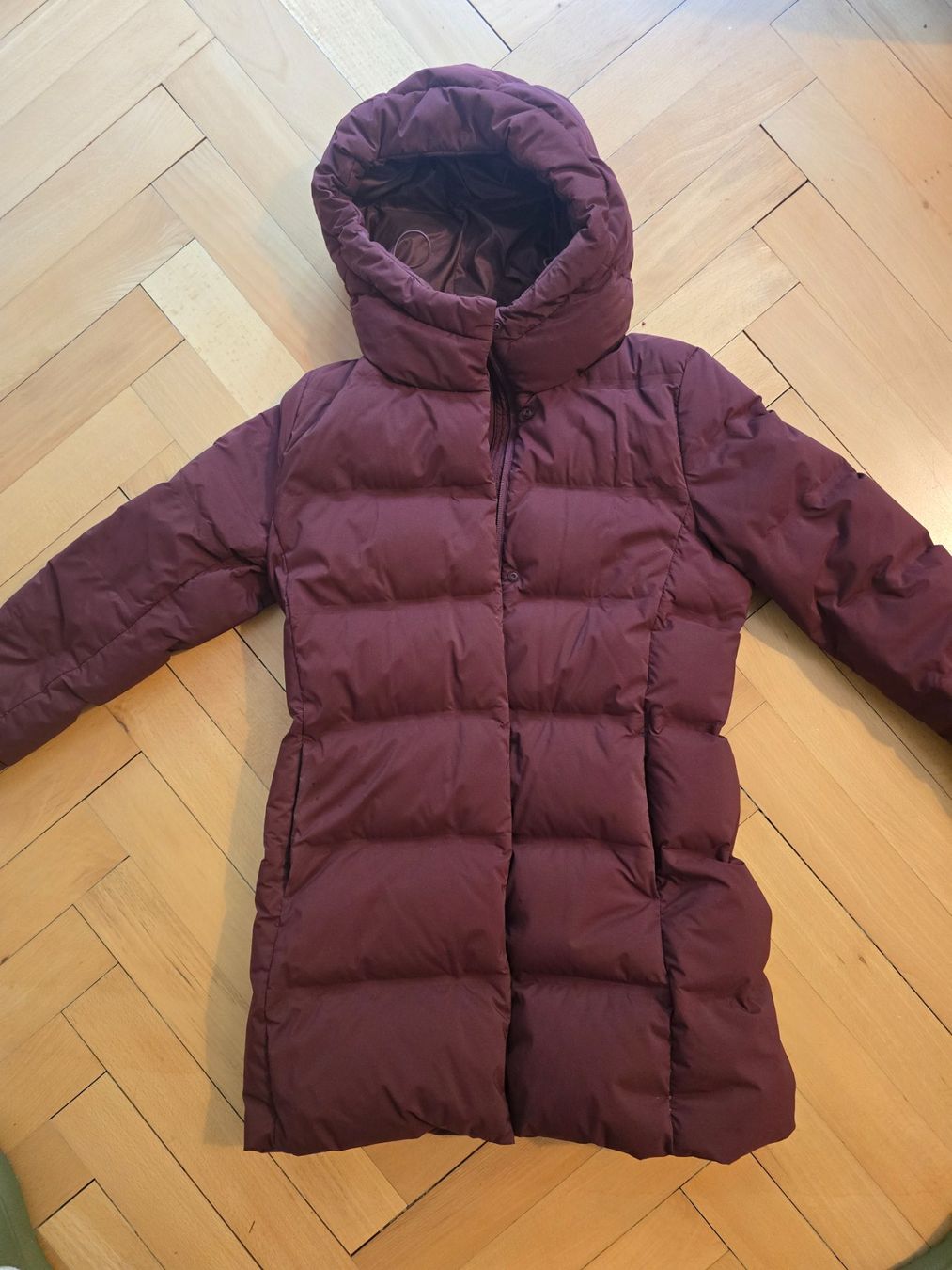 Uniqlo Cappotti: UNIQLO 100% Daunenmantel, Gr. S – Usato da Bern venduto da sar_g5ff