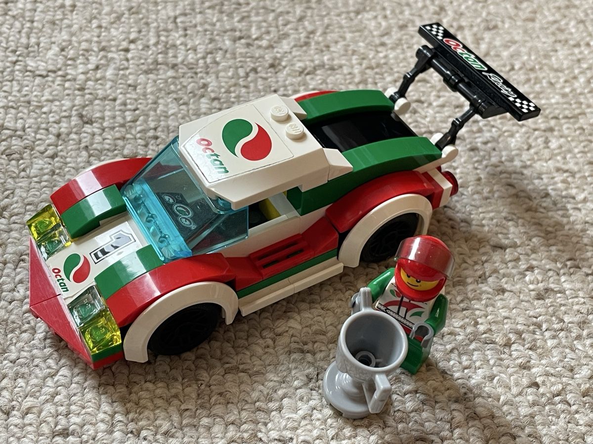 Lego City 60053 Rennauto mit Siegerpokal (Gebraucht) in Ehrendingen für ...