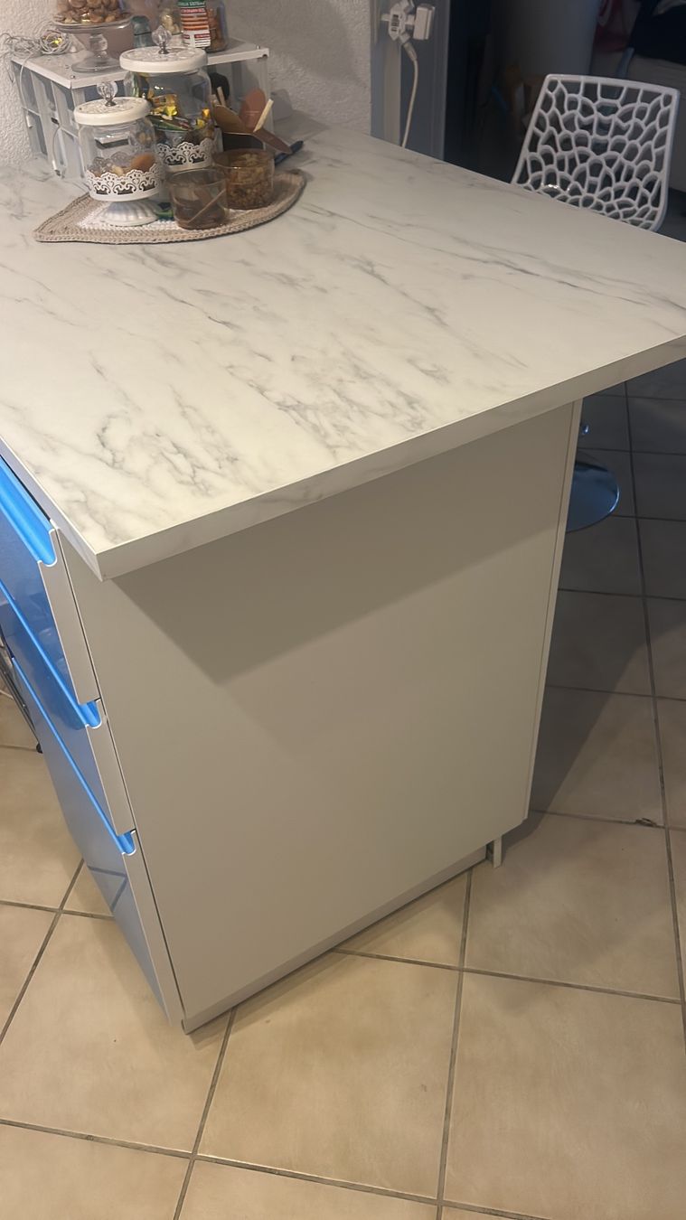 Cucine complete: Weisser Kücheninsel auf Räder – Usato da Tübach venduto da esosu 4