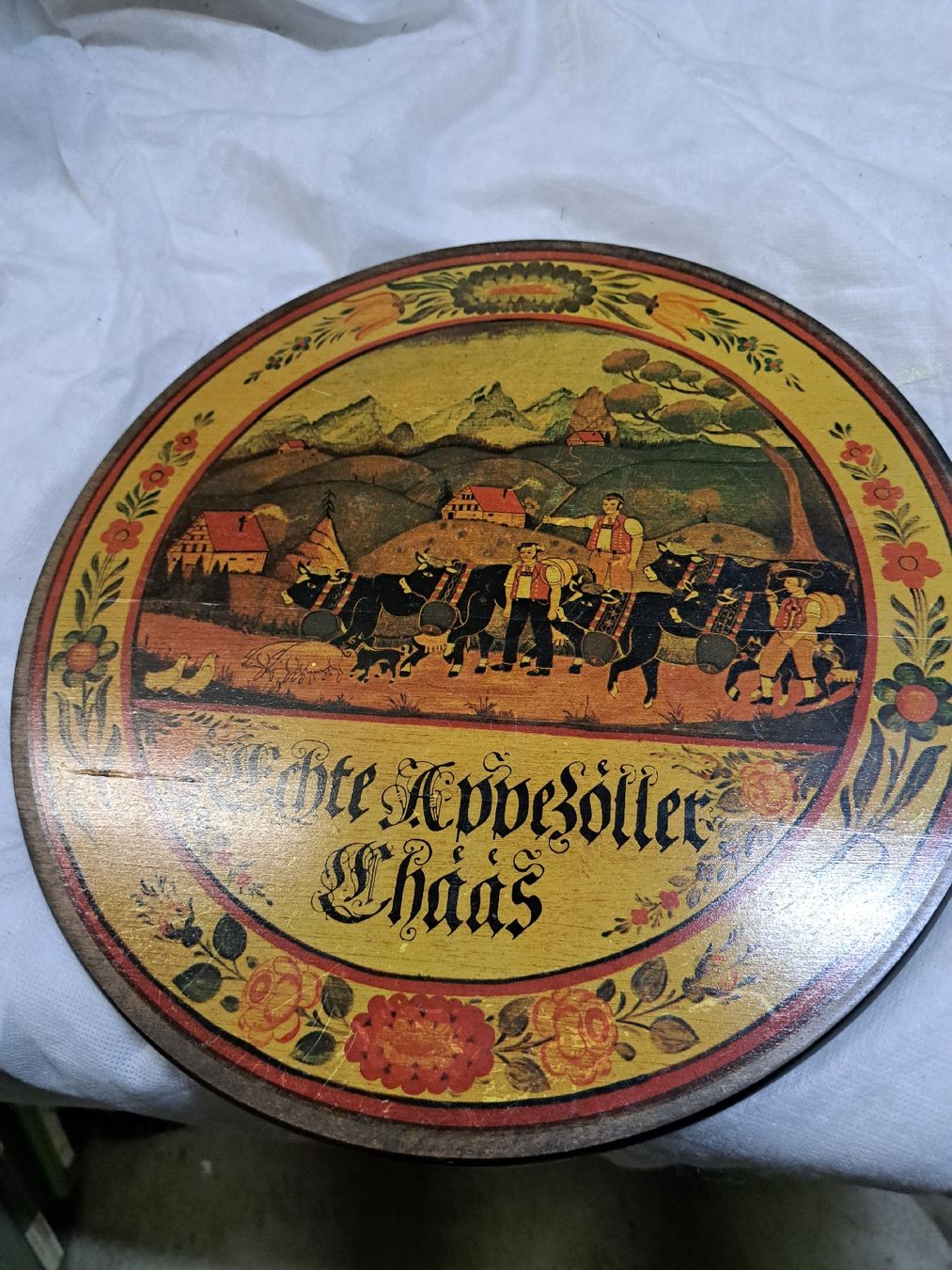 Servierplatten: Appenzeller Holzplatte – Gebraucht aus Grossdietwil von mahsoumi 1