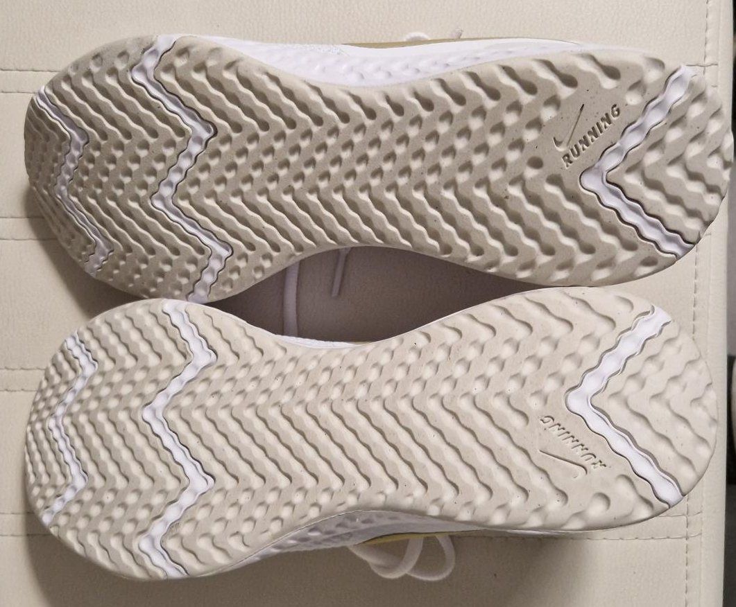Nike Damenschuhe: Damen Freitzeitschuh Nike – Neu (gemäss Beschreibung) aus Niederbipp von Chrigu2006 2
