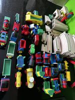 Brio Eisenbahn inklusive viel Zubehör! Div. Fahrzeuge ,Häuse