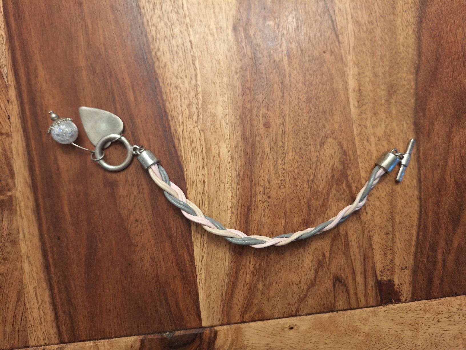 Bracciali & Braccialetti: Armband mit Herzanhänger – Usato da Oberrieden venduto da smarties949 1