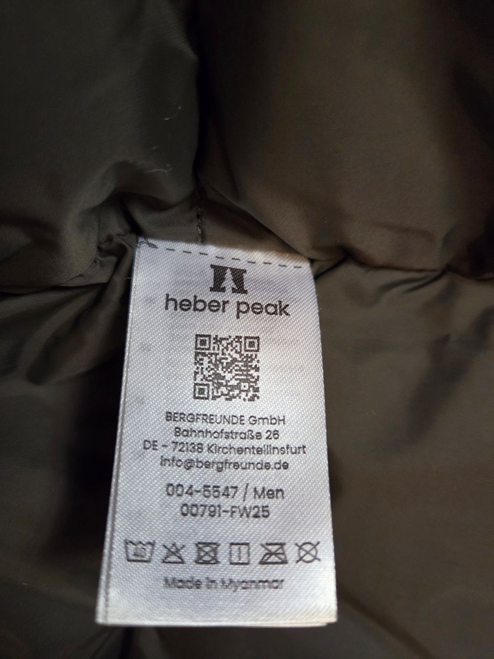 Cappotti: Heber Peak Winter Jacke Parka Grösse M – Nuovo (secondo la descrizione) da St. Gallen venduto da Seraph76 4