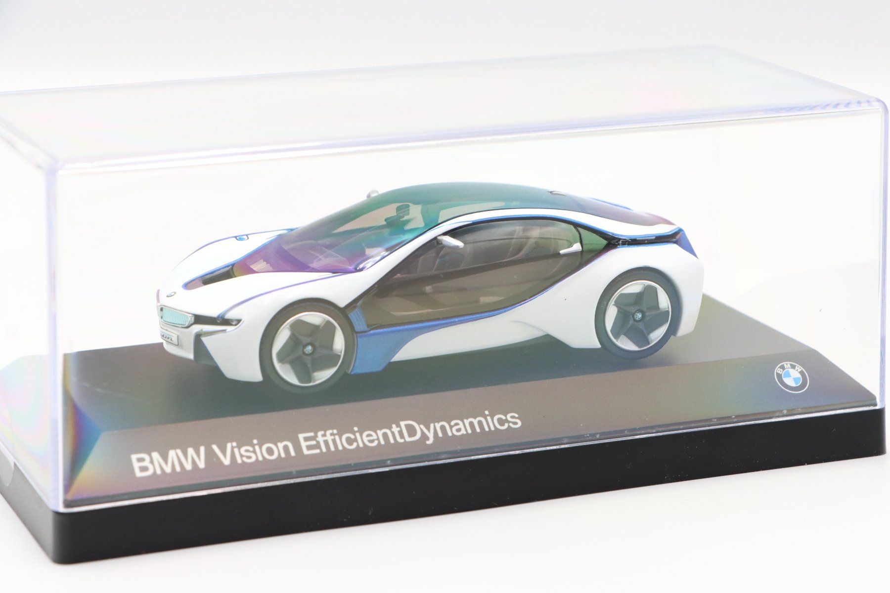BMW Modellini d'auto: BMW Vision Efficient Dynamics 2011 1:43 Paragon – Nuovo e nell'imballaggio originale da Bühl b.Aarberg venduto da modelldiecast 5