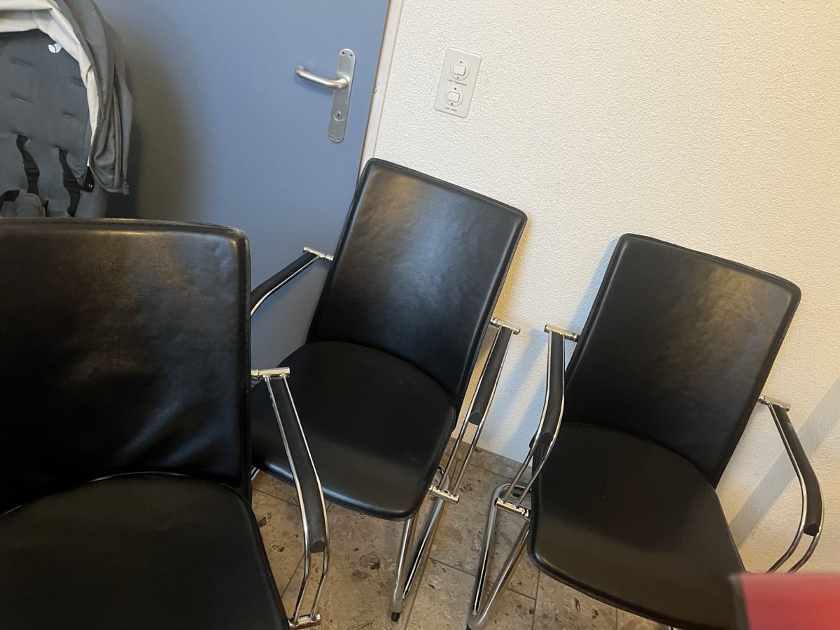 Sedie: Set aus 5 eleganten Stühlen – Usato da amriswil venduto da ali_6dnw