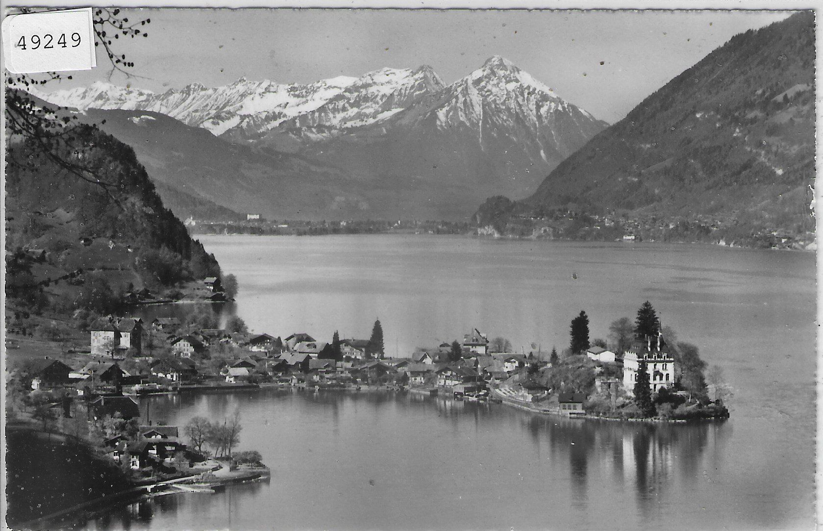 Cartoline postali: Iseltwald am Brienzersee mit Niesenkette – Usato da Ettingen venduto da Kartenplanet