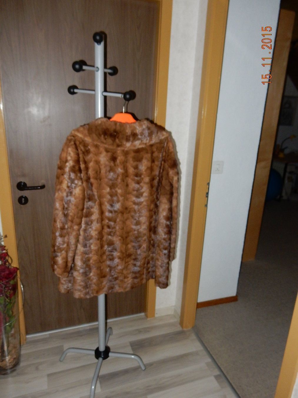 Nerz Vestes: Nerz Kopf Jacket – D'occasion à Niederurnen par Viragoxv 2