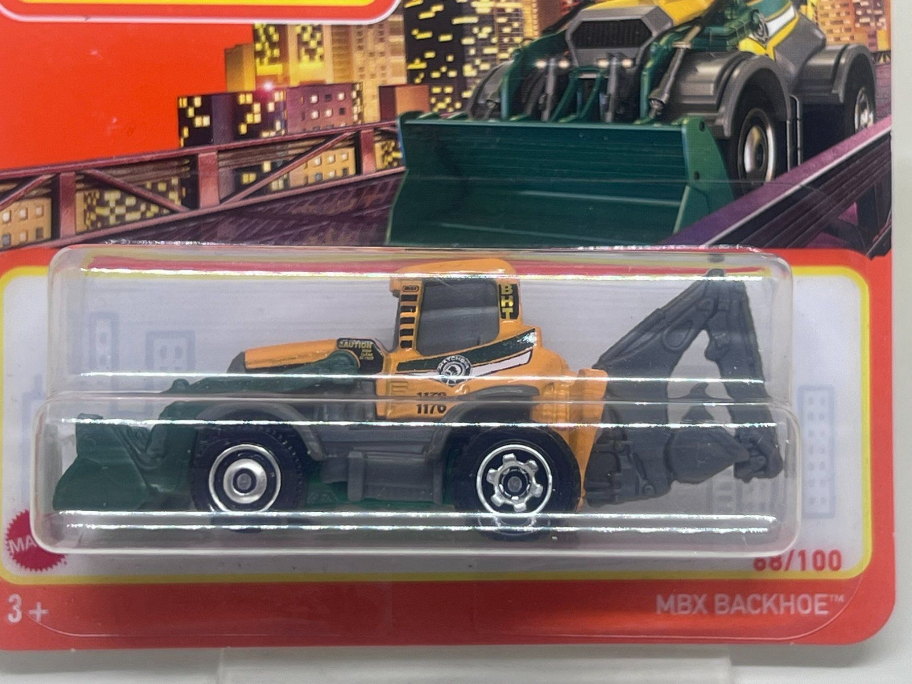 Matchbox Modellini d'auto: Matchbox MBX Backhoe – Usato da Wildegg venduto da LaaBoutique 1