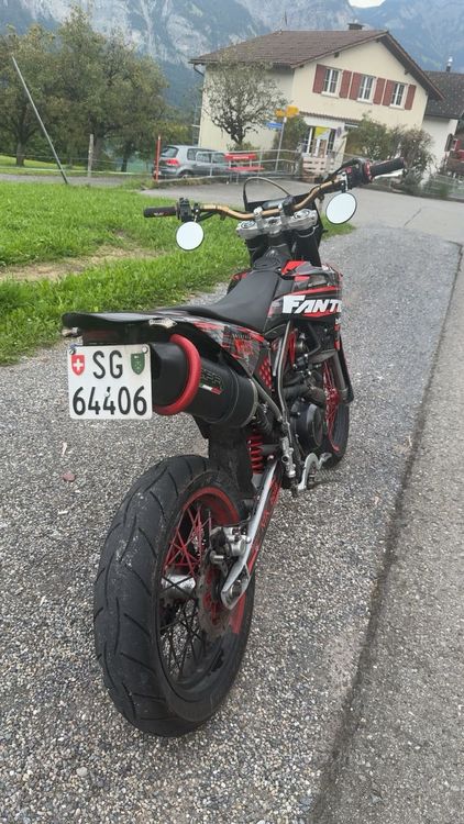 Fantic XMF 125 Motard mit Zubehör (Gebraucht) in Flumserberg Portels ...