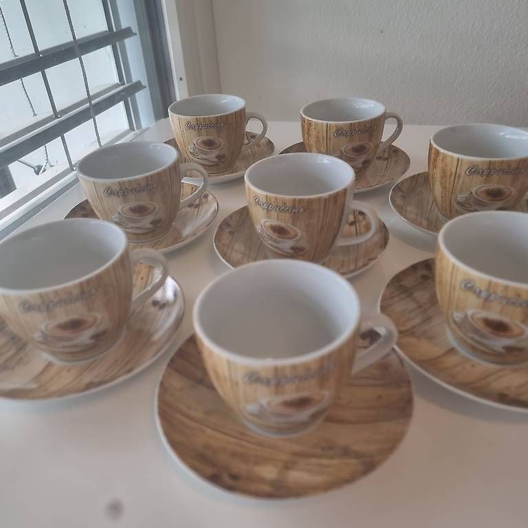 Set di piatti: Cappuccino-/Espresso-Kaffeeservice  – Nuovo e nell'imballaggio originale da Bern venduto da DiLara2000 2