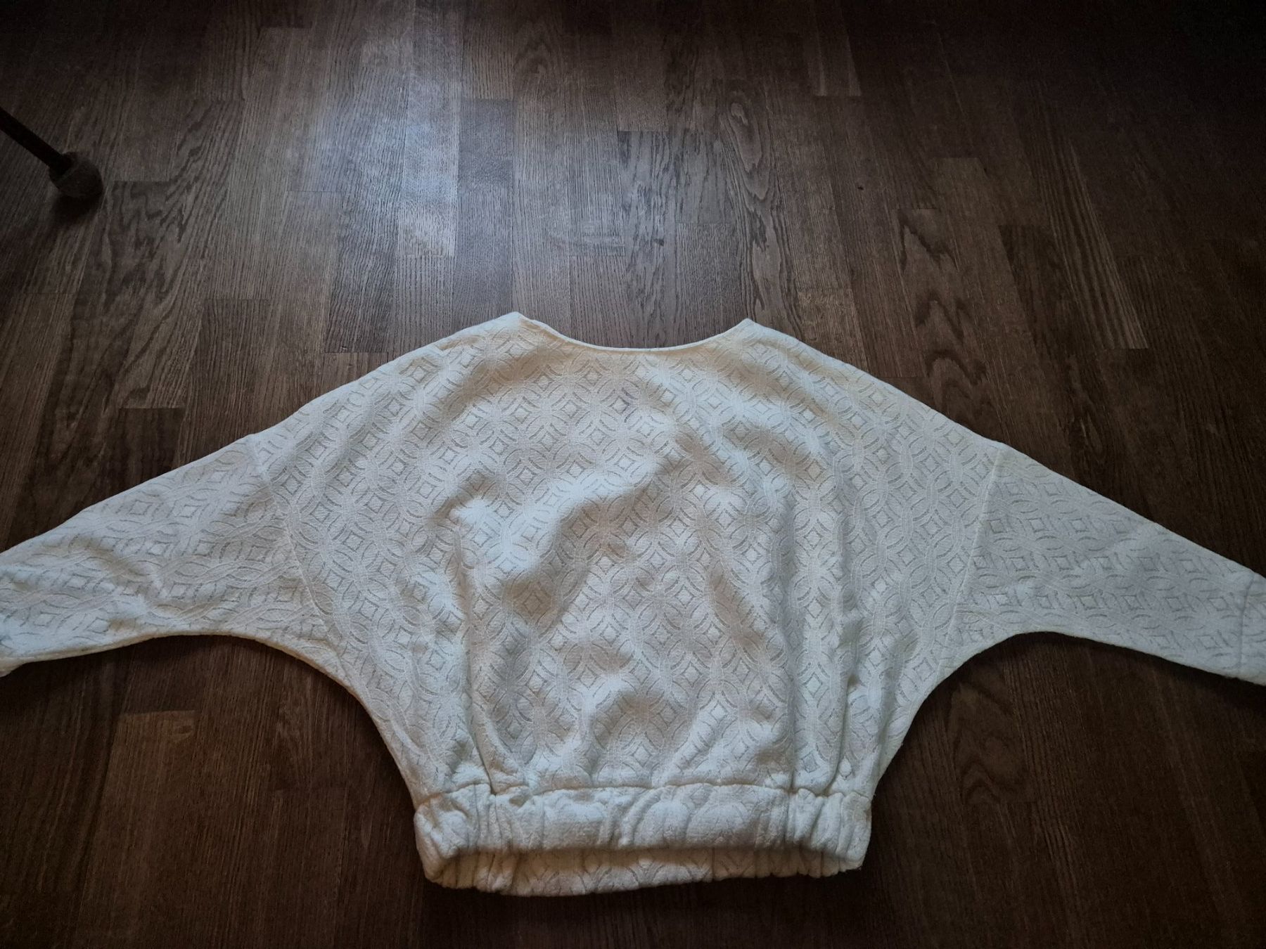 Maglioni & Felpe: Off white sweater fron Belair Paris size 2 – Usato da Zürich venduto da monadiederich
