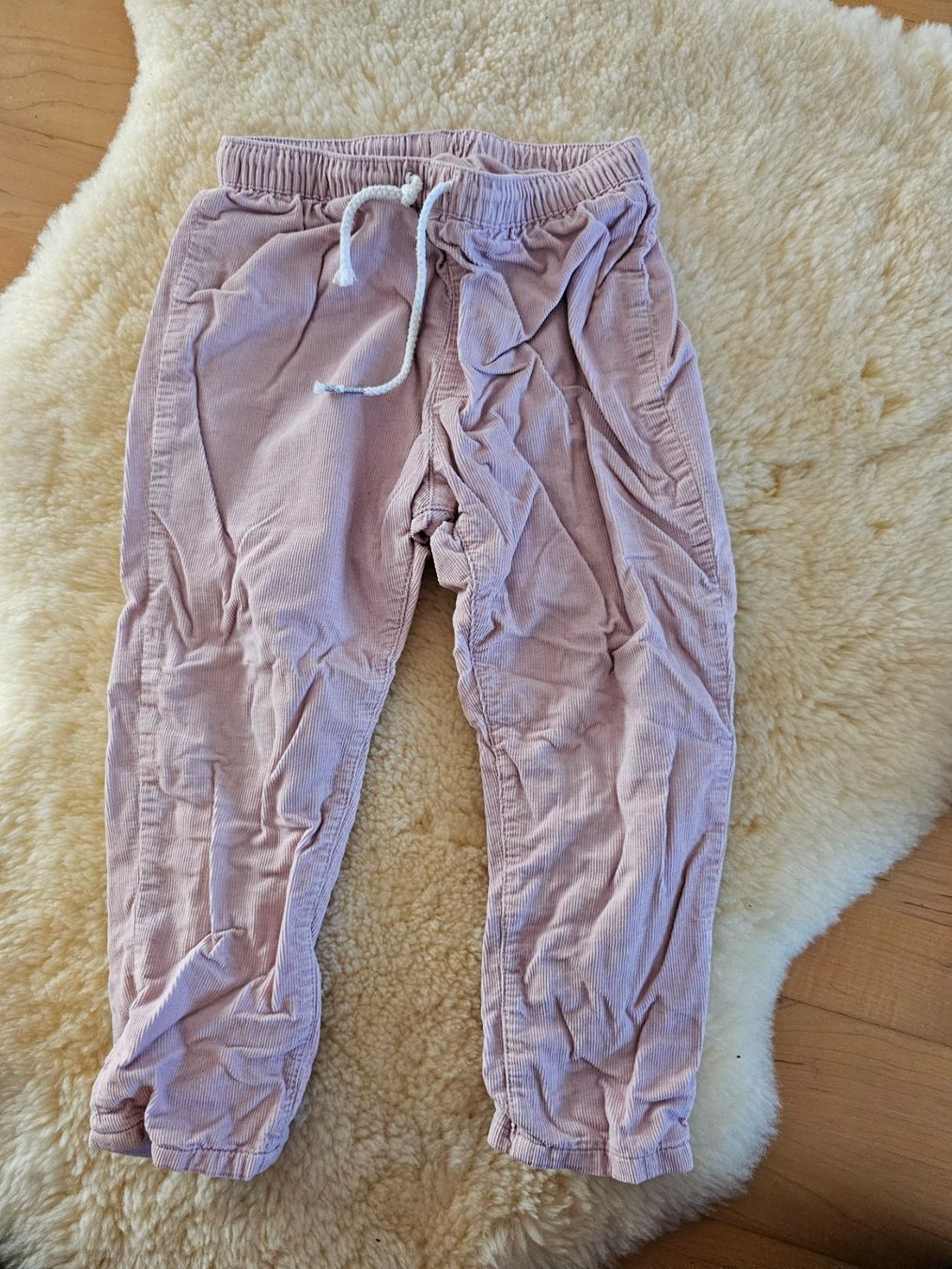 Pantaloni: KinderHose. – Usato da Kriessern venduto da Bugggyyy 1
