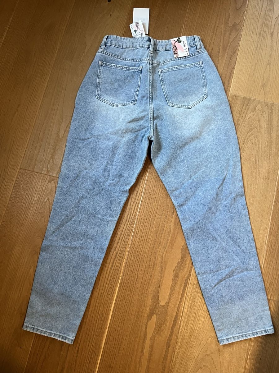 Jeans: Mom Jeans Gr. M, neu! – Neu und originalverpackt aus Wädenswil von Iana32 2