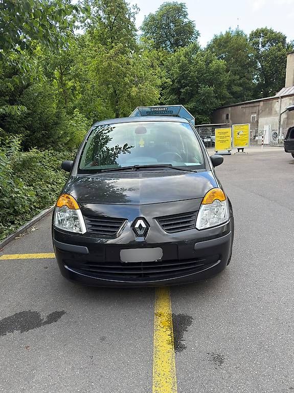 Autos: Renault Modus 1.4 16V 2005 – D'occasion à Biel/Bienne par onu_rk6d