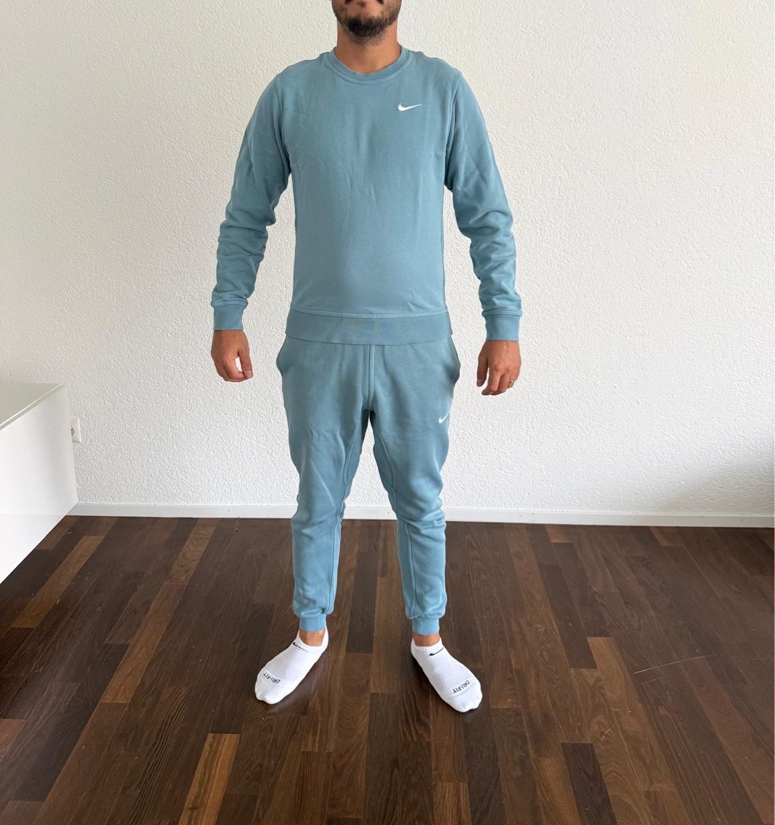 Nike Lots de vêtements: Nike Traininsanzug Babyblau – D'occasion à Pratteln par sarax3.- 3