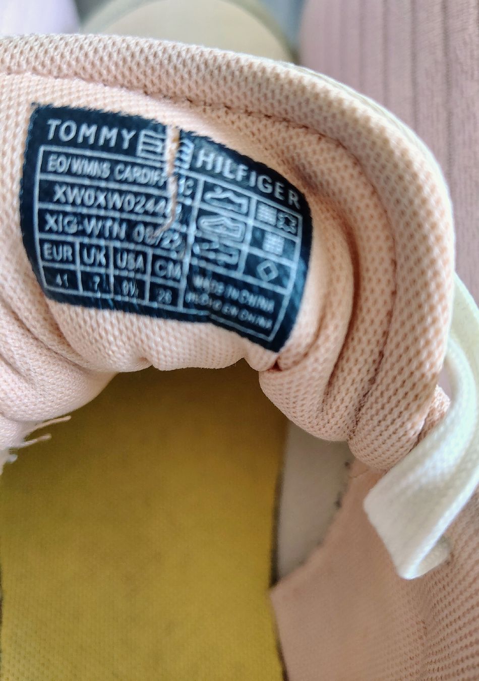 Tommy Hilfiger Scarpe da donna: Scarpe Tommy Hilfiger 41 – Usato da tenero venduto da Mam74 4