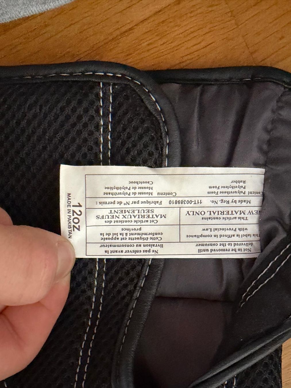 Altri accessori da uomo: Gut erhaltene Kickboxhandschuhe – Usato da Zürich venduto da sir_g6hp 7