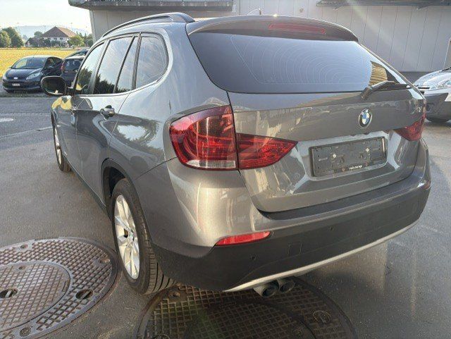 BMW Autos: BMW X1 xDrive28i – D'occasion à Wolfwil par autolindemann 3