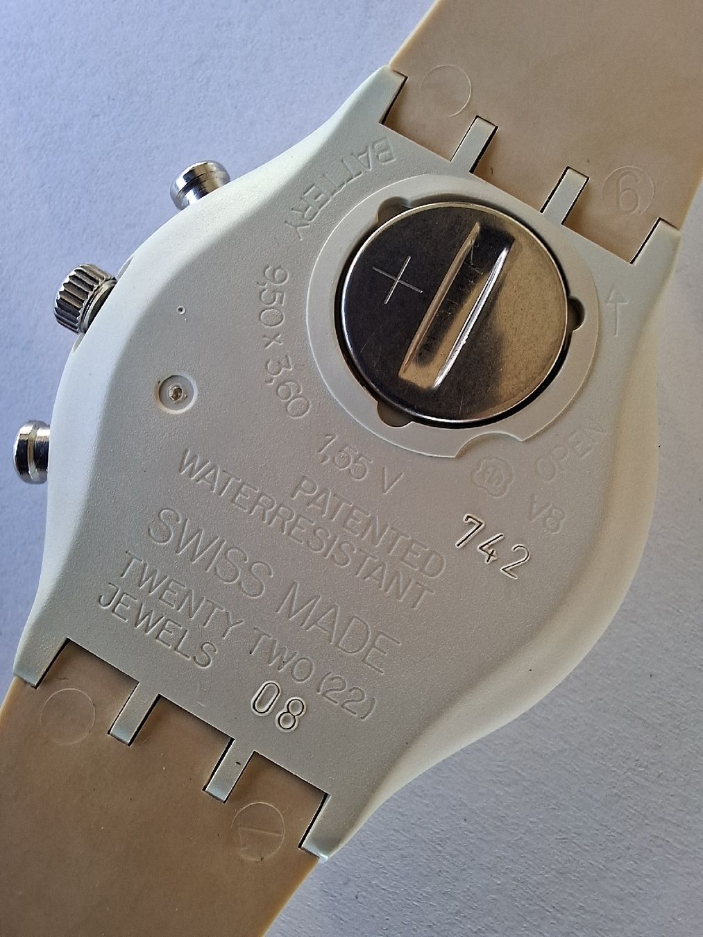 Swatch Uhren: Swatch Chrono White Horses SCW100 – Neu (gemäss Beschreibung) aus Spiez von -37- 1