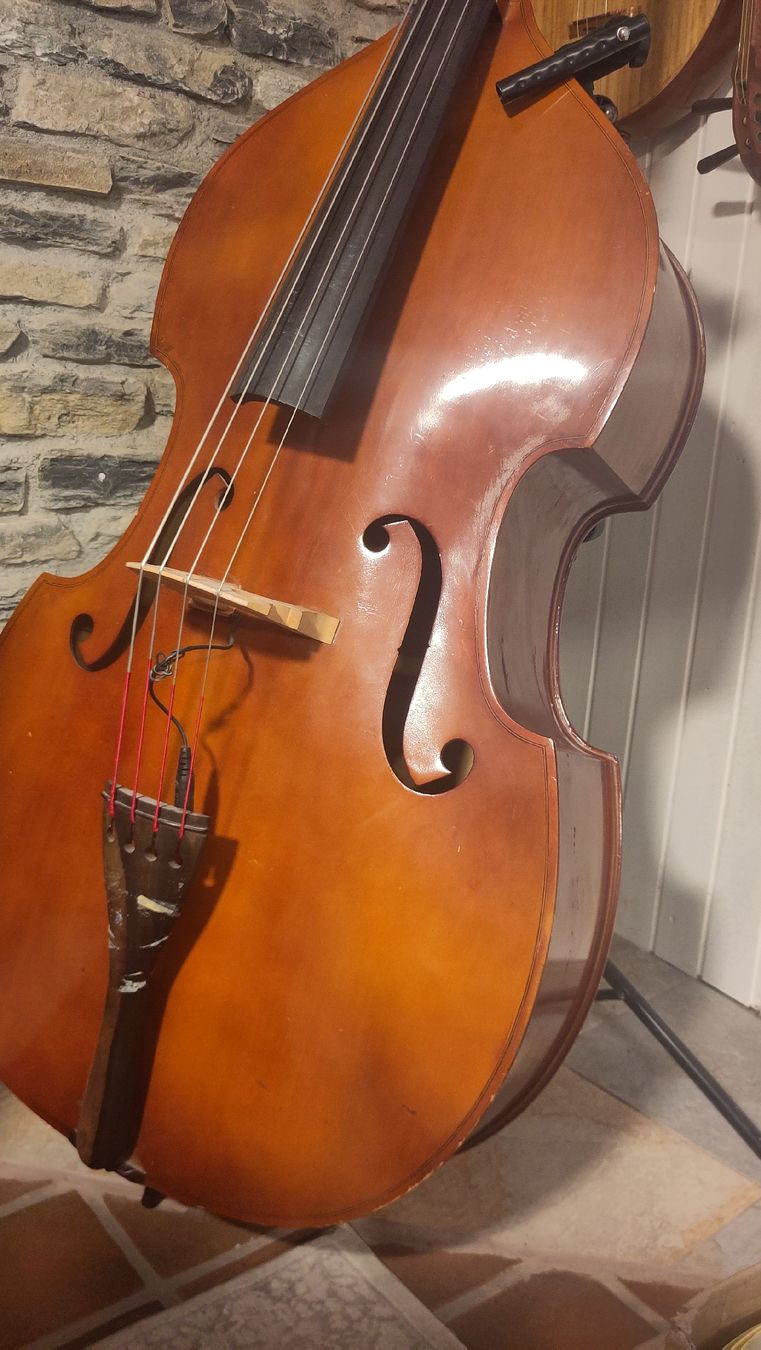 Musikinstrumente: 3/4 (standard) double bass and bow – Gebraucht aus Botyre (Ayent) von luc_pq28 3