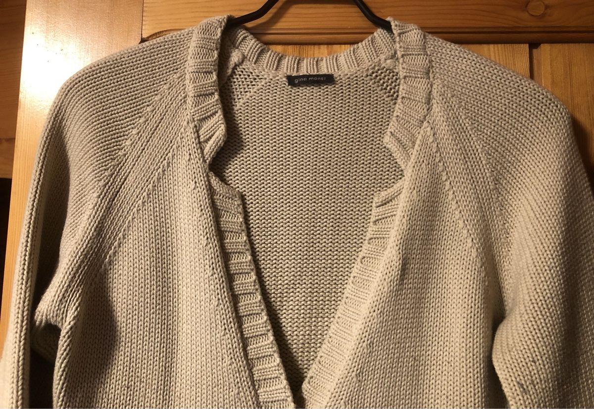 Jacken: JACKE beige, von Gina Monti – Gebraucht aus Mühlebach (Goms) von chr_q6d8 1