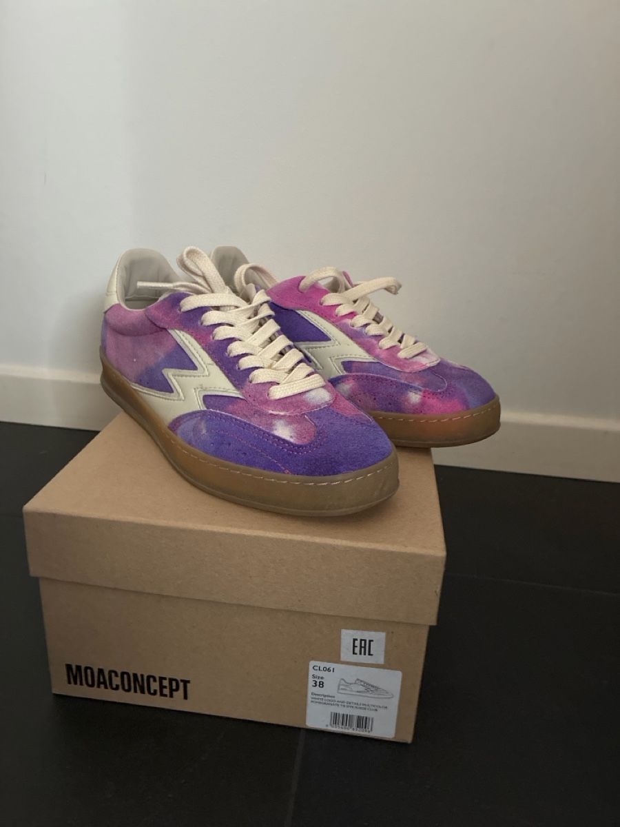 Chaussures femmes: Sneaker nr.38 Marca Mosconcept – D'occasion à Castel San Pietro par anselmina